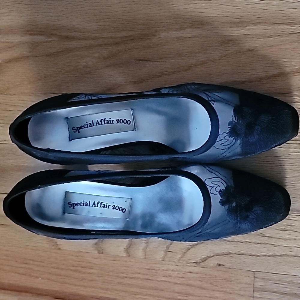 Vintage Special Affair 2000 Mesh Pumps